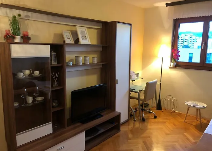 Apartamento Garsonjera Katarina